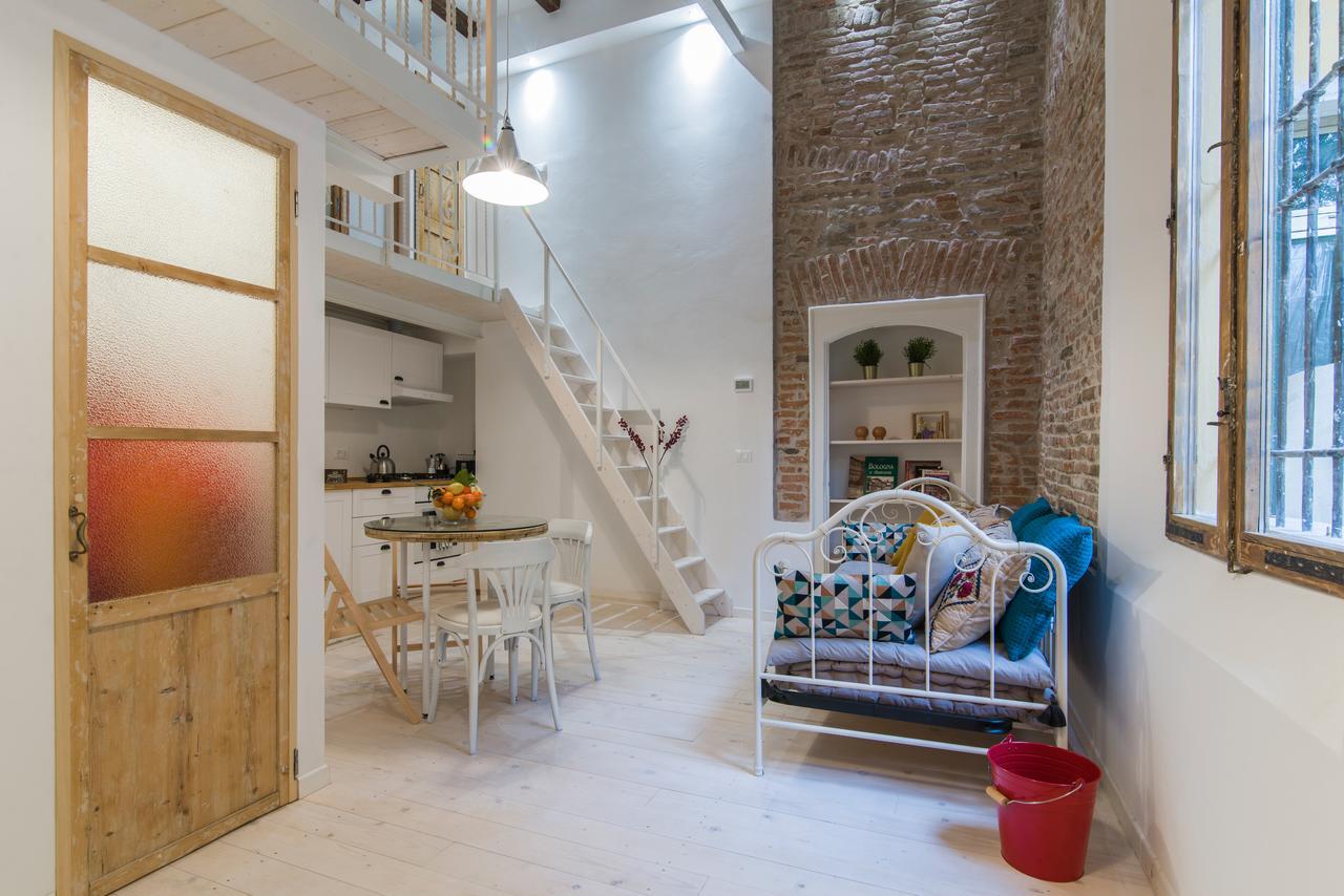 University Loft Apartment Bologna Eksteriør billede